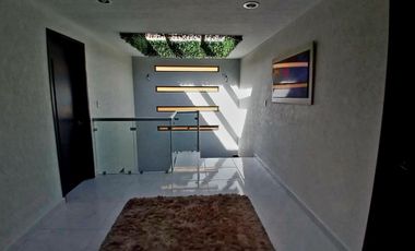 Casa zona diamante Metepec a una calle de galerías Metepec