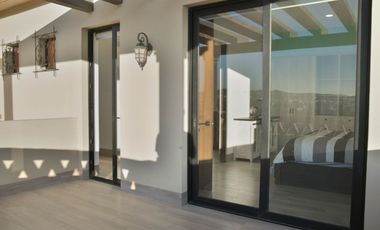 se vende hermoso penthouse en mavila de quivira