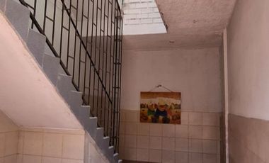 EN VENTA AMPLIA CASA EN VENTANILLA