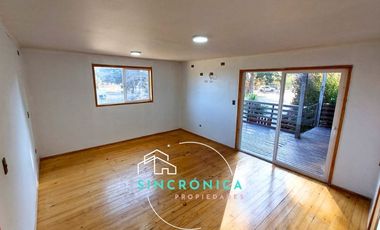 SE ARRIENDA ESPECTACULAR PARCELA CON 2 CASAS Y UN TALLER O ESPACIO MULTIFUNCIONAL