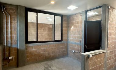 Renta Local Comercial Irapuato (Col Las Heras)