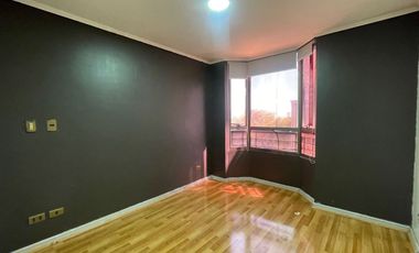 ARRIENDO DEPARTAMENTO FAMILIAR 2D 2B EN SECTOR RESIDENCIAL DE SANTIAGO CENTRO