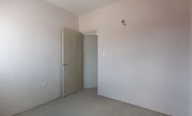 VENDO CASA EN CIUDAD NATURA, ZONA PONIENTE