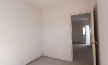 VENDO CASA EN CIUDAD NATURA, ZONA PONIENTE