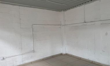 Bodega Industrial en Renta al Sur