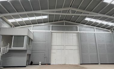 Bodega Industrial en Renta al Sur