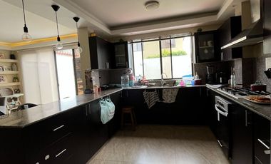 Venta Casa  en Ciudad Celeste - Samborondón - cerca al Colegio Alemán - C346