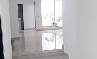 VENDO CASA EN MONTE MAGNO AL SUR DE LA CD DE XALAPA