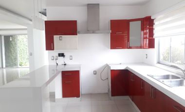 VENDO CASA EN MONTE MAGNO AL SUR DE LA CD DE XALAPA