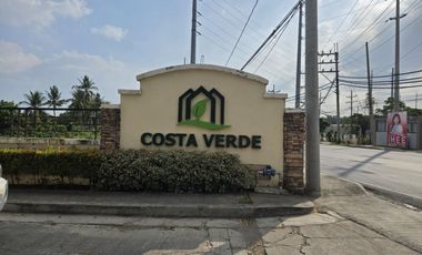 Almost one hectare lot for your warehouse or business