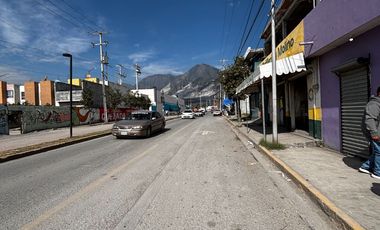 Casa Comercial en Venta en Alianza Real, Escobedo