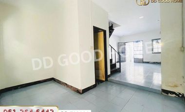 DD-793926 Townhouse Supalak City Lamlukka-Klong 7 Pathum Thani near Chatchawan Market