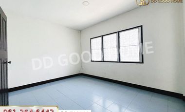 DD-793926 Townhouse Supalak City Lamlukka-Klong 7 Pathum Thani near Chatchawan Market