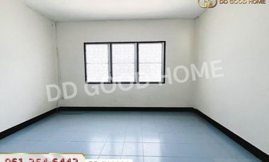 DD-793926 Townhouse Supalak City Lamlukka-Klong 7 Pathum Thani near Chatchawan Market
