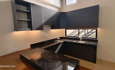 STUNNING BUNGALOW WITH MEZZANINE FOR SALE IN BF HOMES, Las Piñas