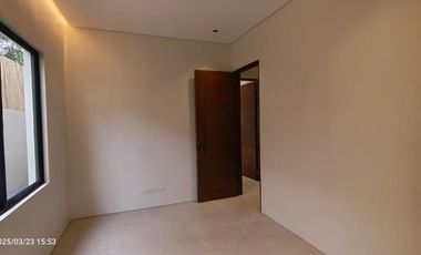 STUNNING BUNGALOW WITH MEZZANINE FOR SALE IN BF HOMES, Las Piñas
