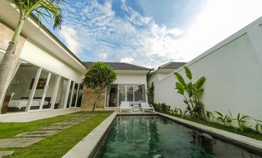 Affordable Spaicous 2 Bedroom Villa Sanur Bali for Rent Yearly