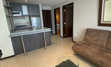 Suite Amoblada en Alquiler en la Urbanización Santa Cecilia en los Ceibos, 1 Habitación, 1 Baño, Parqueo, Seguridad, Norte de Guayaquil