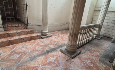 Inmueble en Alquiler cerca de la Universidad Facso, 3 Pisos, Piscina,  Garaje, Terrazas,  Balcones, Uso de Suelo Comercial,  Norte de Guayaquil.