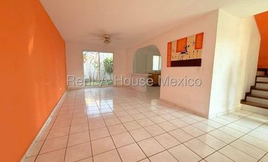 Juriquilla Privada - VENTA. Casa con amenidades y 3 recámaras