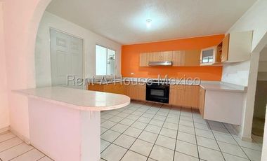 Juriquilla Privada - VENTA. Casa con amenidades y 3 recámaras
