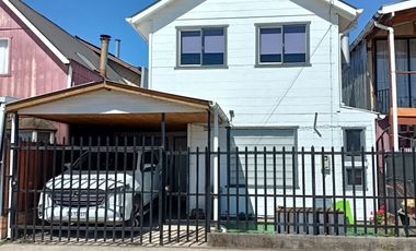 EN VENTA Amplia casa 115mts2  en Villarrica