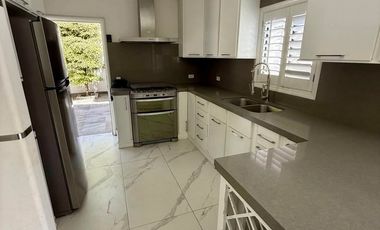 PRIVADA VISTAHERMOSA HERMOSA CASA DE VENTA