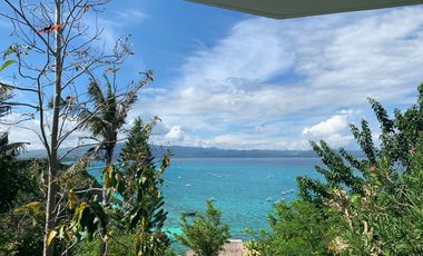 Oceanfront Oasis: Exclusive Villas with Stunning Beach Views