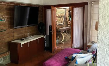 HERMOSA CASA MEXICANA, AMUEBLADA, EN LA CAÑADA, CUERNAVACA