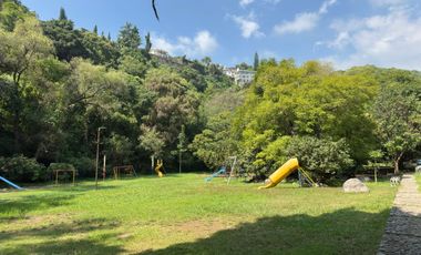 HERMOSA CASA MEXICANA, AMUEBLADA, EN LA CAÑADA, CUERNAVACA
