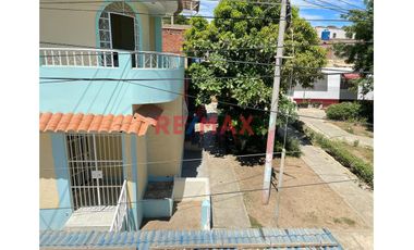 Venta De Casa De 2 Pisos En Urb Faustino Piaggio F3-8 Talara -Cerca A Plaza Vea // ID: 1134220