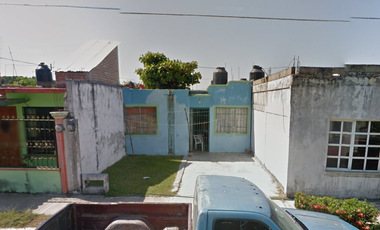 CASA DE RECUPERACIÓN BANCARIA EN CALLE LAURELES, COL. PLAZUELAS DE SAN FRANCISCO, TONALÁ, CHIAPAS. ¡NO SE ACEPTAN CRÉDITOS!