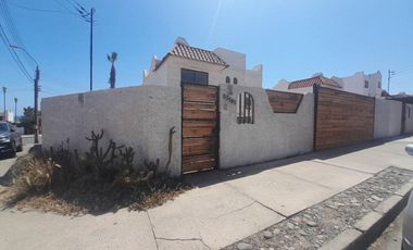 ¡¡Excelente Oportunidad!! Se Vende Casa Esquina 2 pisos, 14.000 UF, en Jardines del Sur en la ciudad de Antofagasta