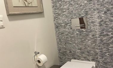 Alquilo Miraflores primer piso 3 dormitorios con baños incorporados