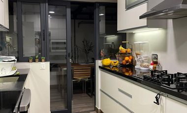 Alquilo Miraflores primer piso 3 dormitorios con baños incorporados
