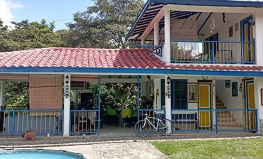 VENTA DE CASA CAMPESTRE SECTOR LAS MARGARITAS (ARAUCA-CALDAS)