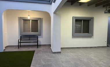 RESIDENCIAL LOS REYES CASA AMUEBLADA EN RENTA