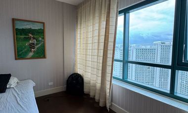 Rare Unit: 2BR Flat in Edades Tower, Rockwell, Makati