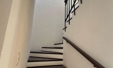MAGNIFICA CASA EN CIRCUITO CON CASCO DE HACIENDA
