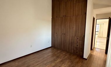 MAGNIFICA CASA EN CIRCUITO CON CASCO DE HACIENDA