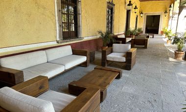 MAGNIFICA CASA EN CIRCUITO CON CASCO DE HACIENDA