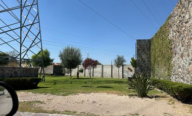 MAGNIFICA CASA EN CIRCUITO CON CASCO DE HACIENDA