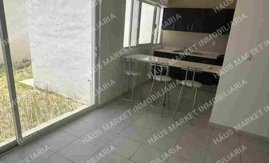 OPORTUNIDAD PRECIOSA CASA DE VENTA EN PUERTA DE PIEDRA