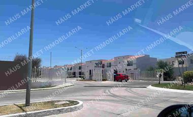 OPORTUNIDAD PRECIOSA CASA DE VENTA EN PUERTA DE PIEDRA