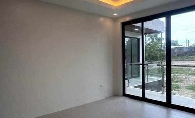 ELEGANT HOUSE AND LOT FOR SALE INSIDE HIGH END SUBDIVISION IN CONSOLACION CEBU