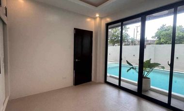 ELEGANT HOUSE AND LOT FOR SALE INSIDE HIGH END SUBDIVISION IN CONSOLACION CEBU