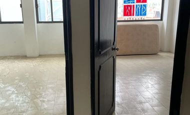 EDIFICIO A UN COSTADO DE LA TERMINAL DE TOLUCA EN VENTA