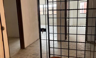 EDIFICIO A UN COSTADO DE LA TERMINAL DE TOLUCA EN VENTA