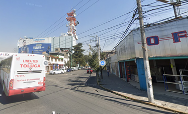 EDIFICIO A UN COSTADO DE LA TERMINAL DE TOLUCA EN VENTA