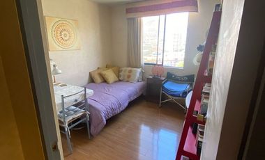 Gran Oportunidad!! 5200 UF, Se Vende  amplio departamento con excelente ubicación y vista privilegiada frente al mar ubicado  en Antofagasta